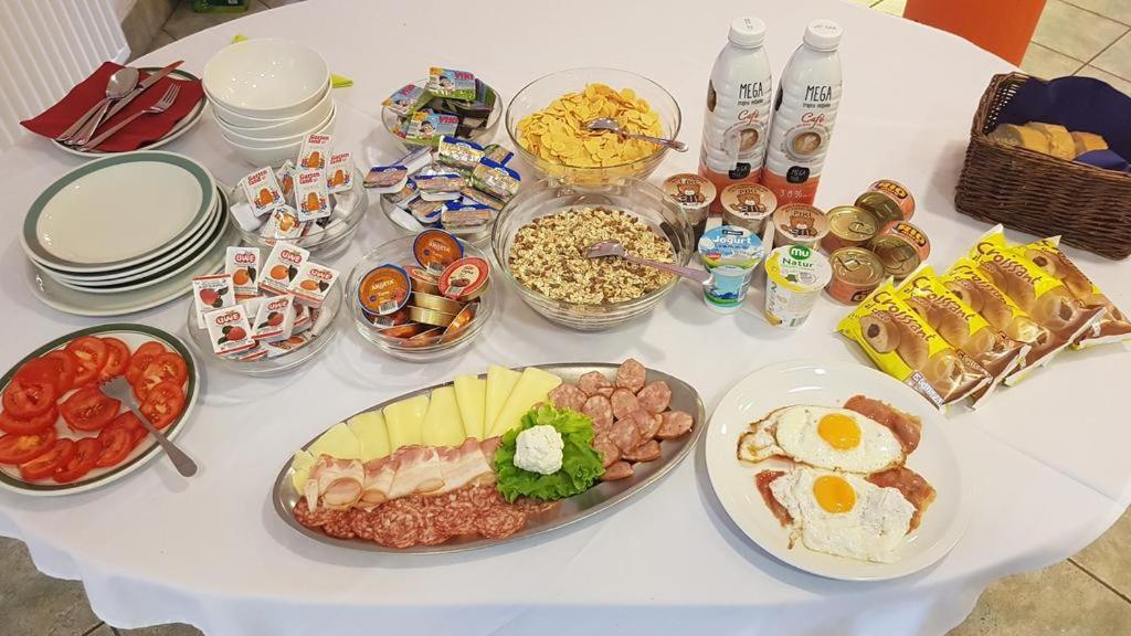 Gostisce Vancar Bovec Ngoại thất bức ảnh